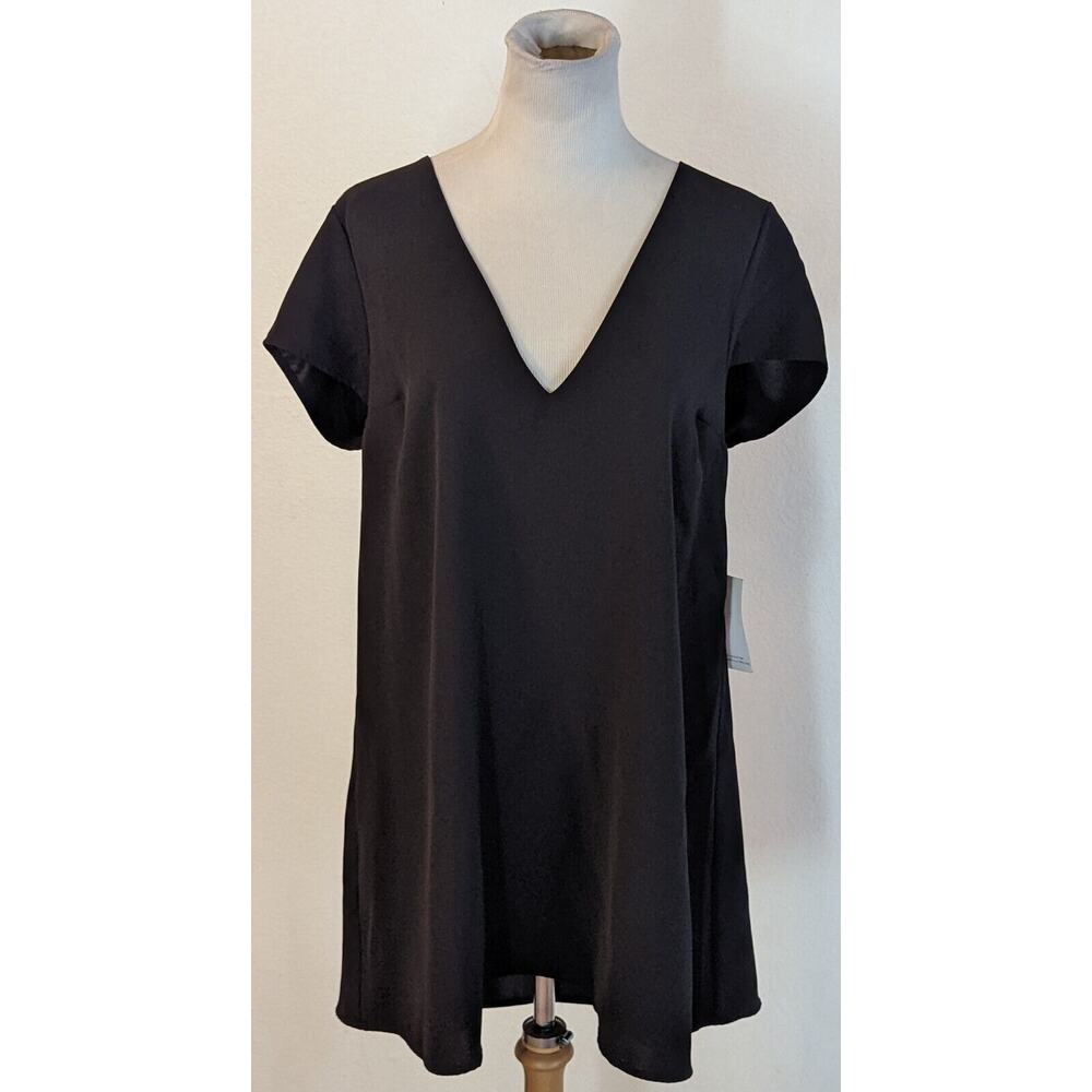 New TOBI sz L Dress black lined short sleeves zipper on back P2